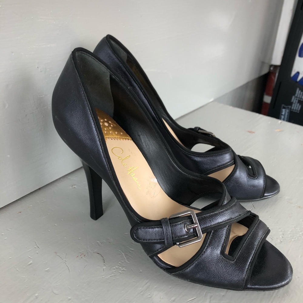 🏳️‍🌈EUC- Black Strappy Heels with Nike Air Soles - Picture 2 of 10